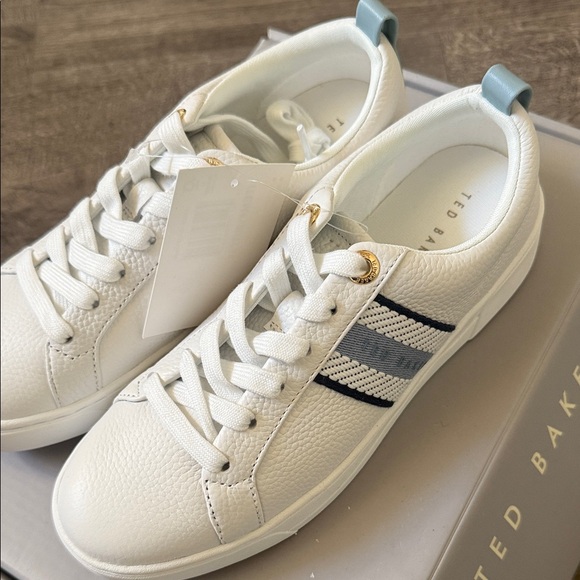 Ted Baker Shoes - Ted Baker White Sneakers with Blue Stripes